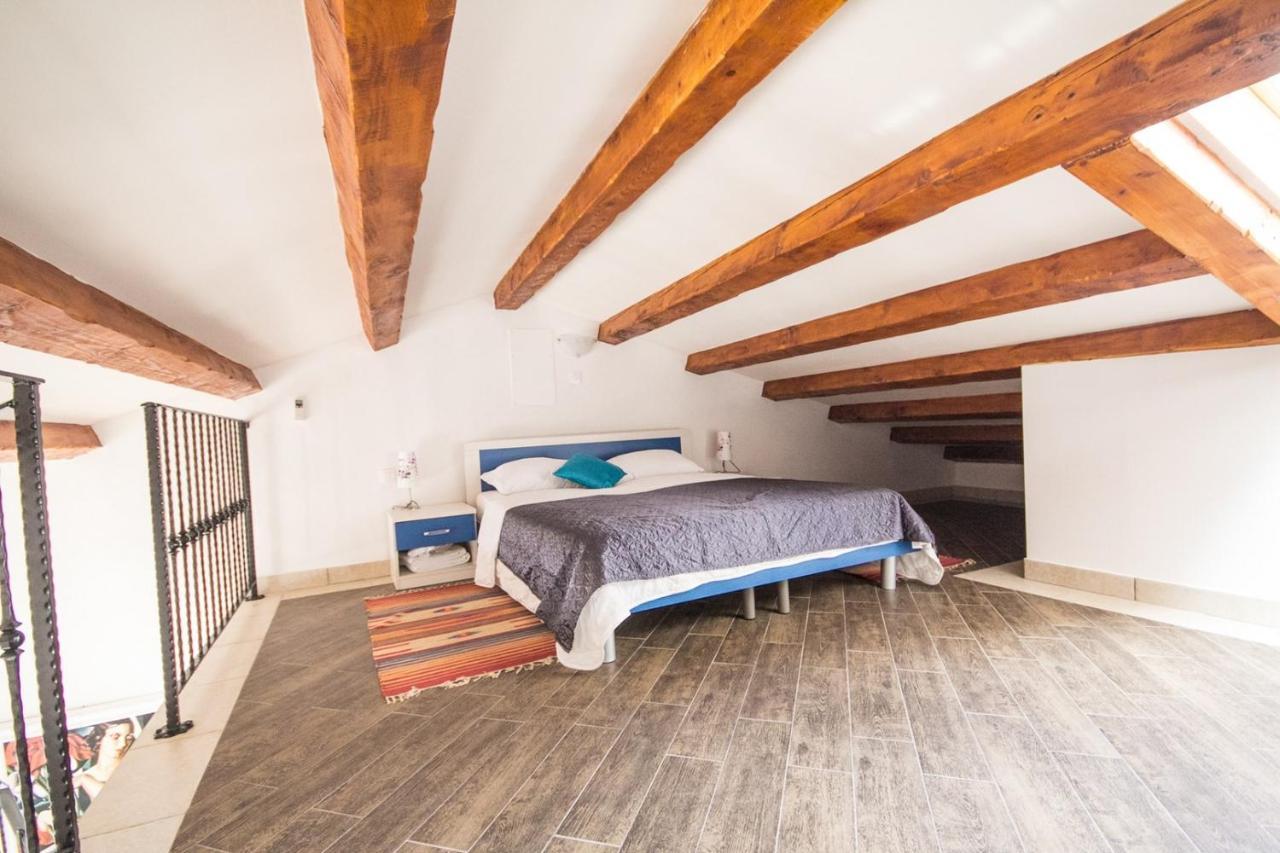 Apartments Umag Center, Seafront With Terrace In Umago Exterior foto